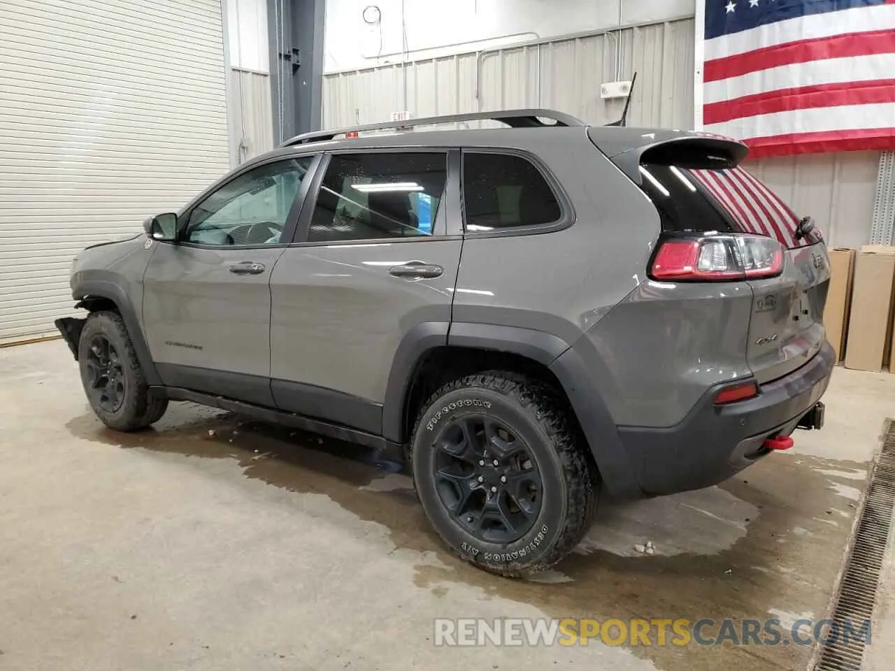 2 Photograph of a damaged car 1C4PJMBX7KD426213 JEEP CHEROKEE 2019