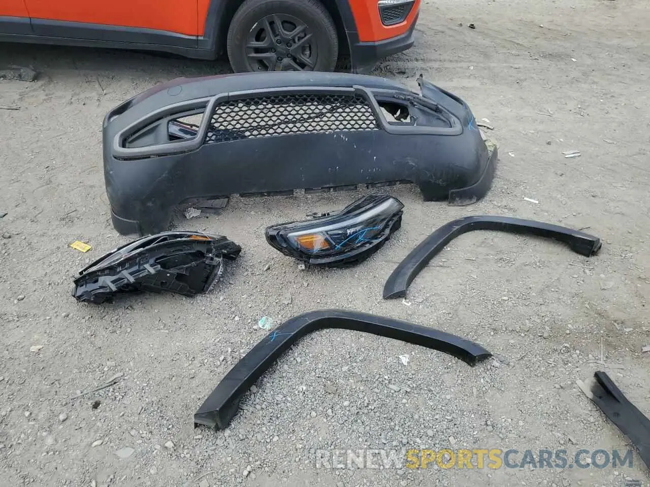 13 Photograph of a damaged car 1C4PJMBX7KD441911 JEEP CHEROKEE 2019