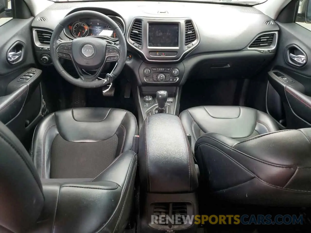8 Photograph of a damaged car 1C4PJMBX7KD441911 JEEP CHEROKEE 2019