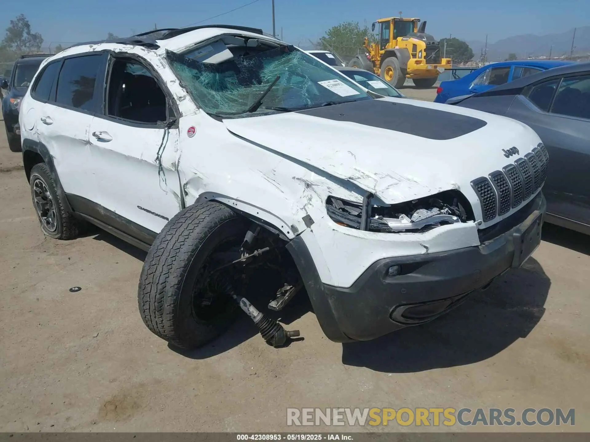 1 Photograph of a damaged car 1C4PJMBX8KD258582 JEEP CHEROKEE 2019