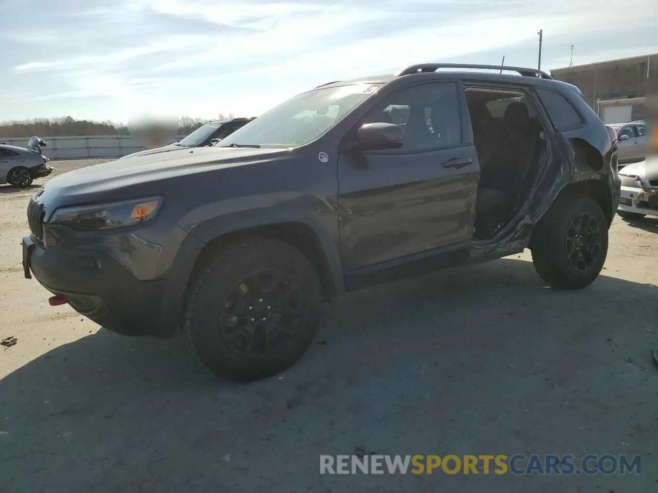 1 Photograph of a damaged car 1C4PJMBX9KD107539 JEEP CHEROKEE 2019