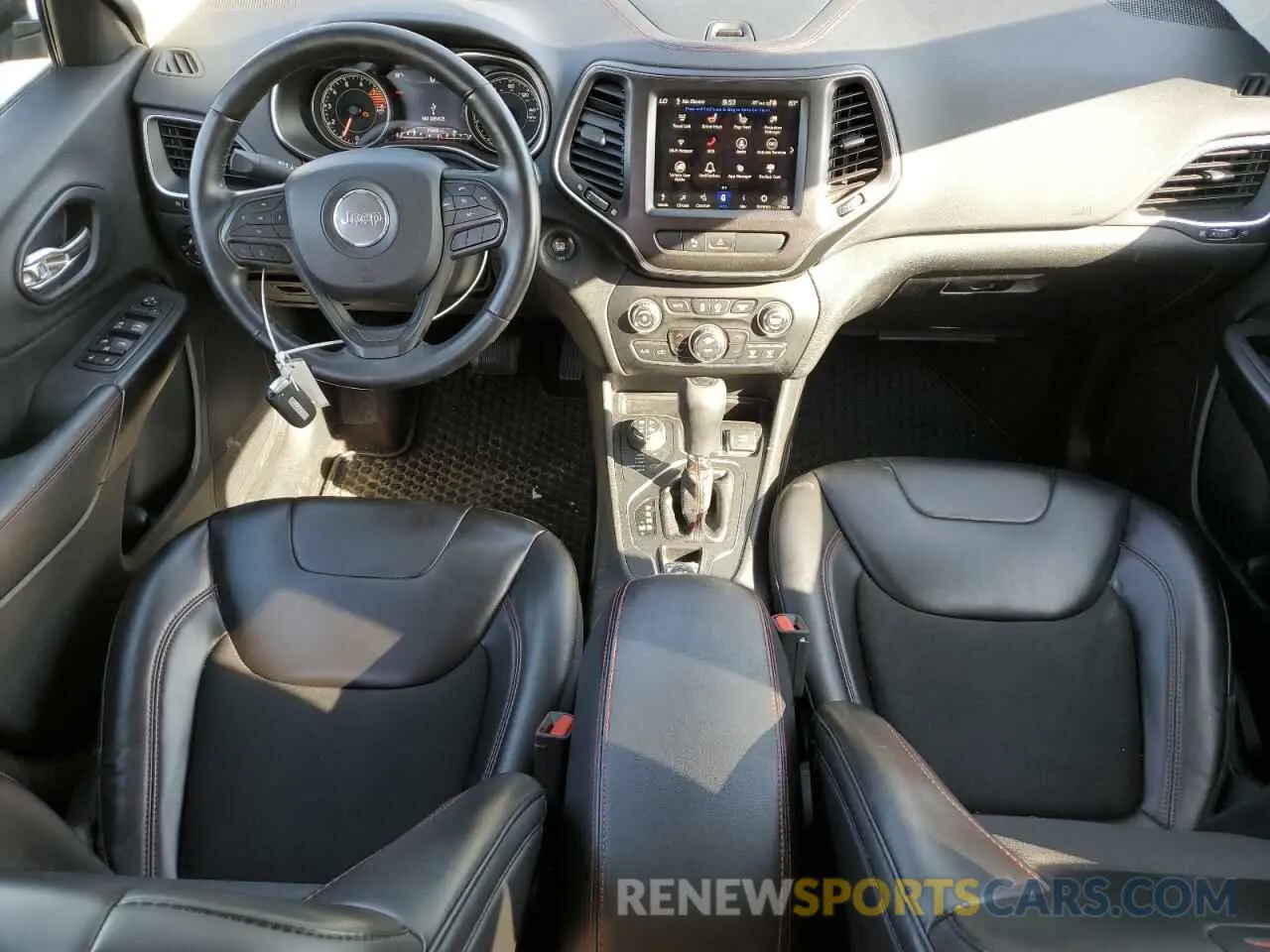 8 Photograph of a damaged car 1C4PJMBX9KD107539 JEEP CHEROKEE 2019