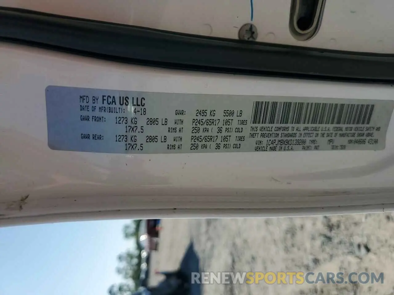 15 Photograph of a damaged car 1C4PJMBX9KD139200 JEEP CHEROKEE 2019