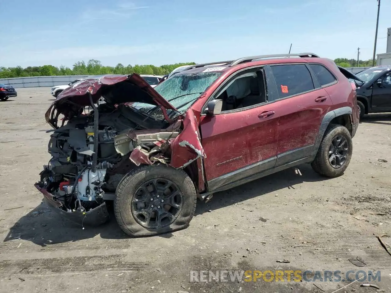 1 Photograph of a damaged car 1C4PJMBX9KD139228 JEEP CHEROKEE 2019