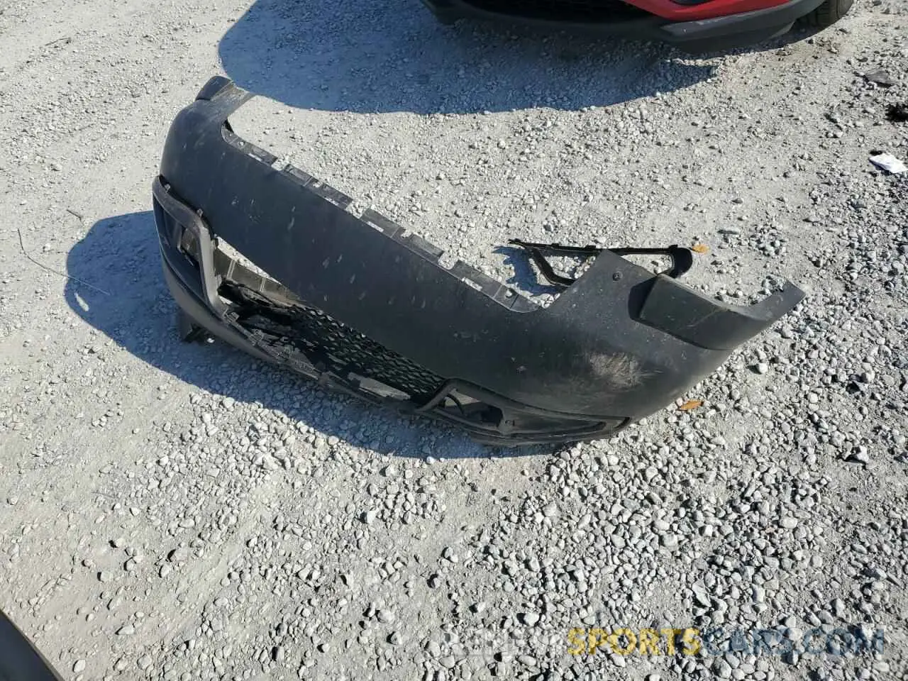 15 Photograph of a damaged car 1C4PJMBX9KD183343 JEEP CHEROKEE 2019