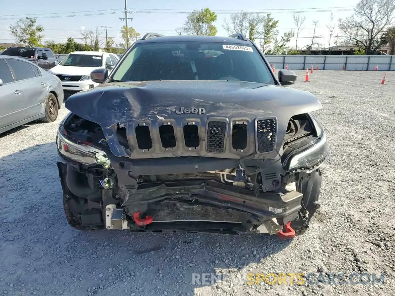 5 Photograph of a damaged car 1C4PJMBX9KD183343 JEEP CHEROKEE 2019