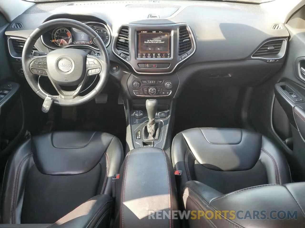 8 Photograph of a damaged car 1C4PJMBX9KD183343 JEEP CHEROKEE 2019