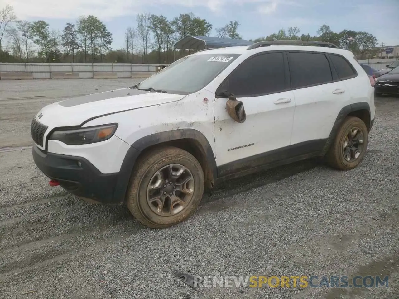 1 Photograph of a damaged car 1C4PJMBX9KD256968 JEEP CHEROKEE 2019