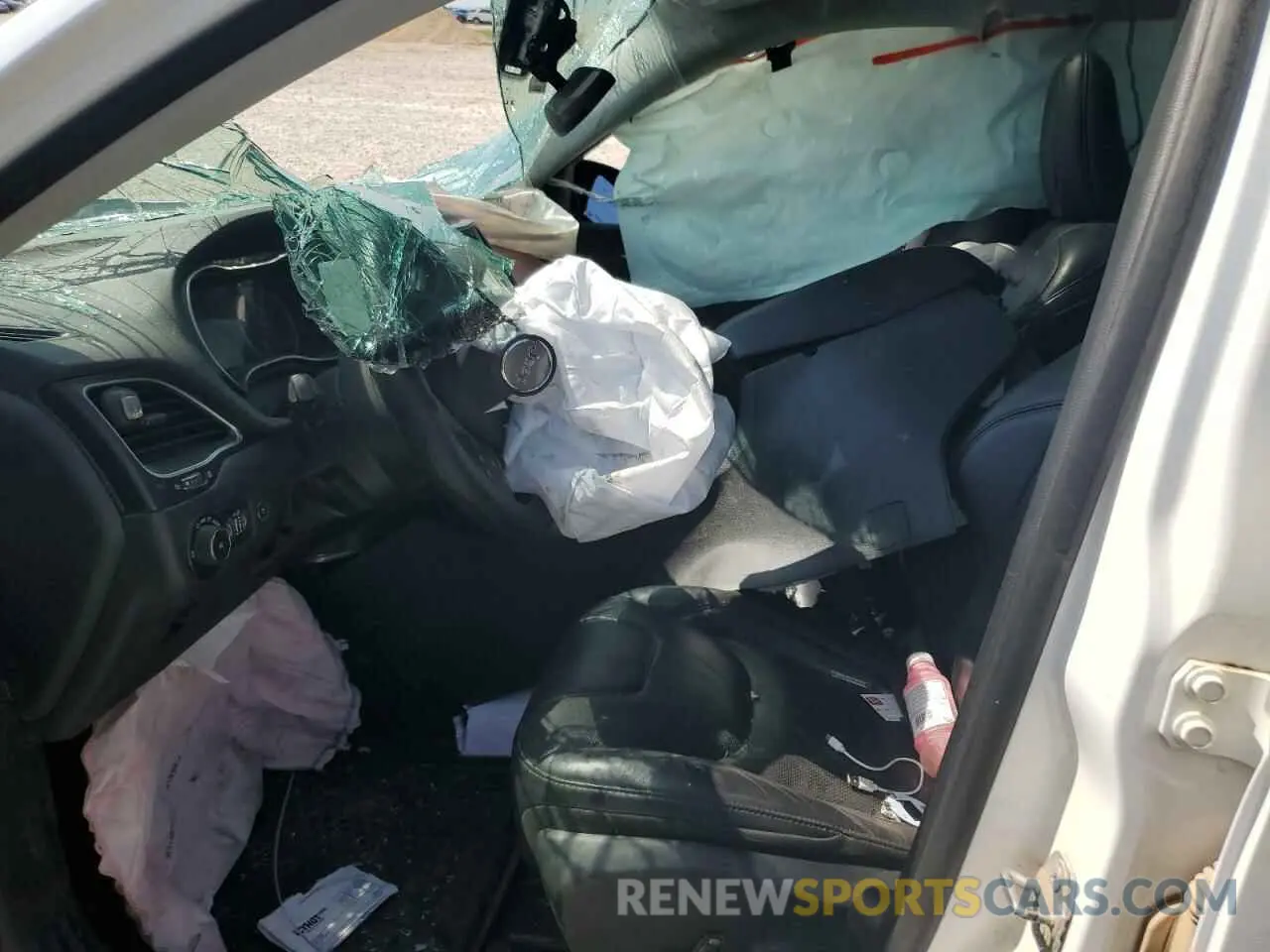 7 Photograph of a damaged car 1C4PJMBX9KD310723 JEEP CHEROKEE 2019