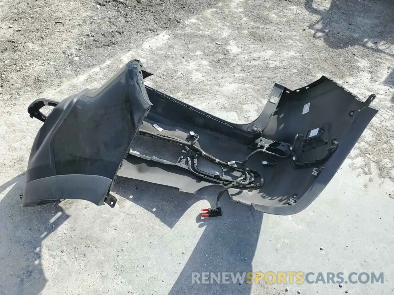 13 Photograph of a damaged car 1C4PJMBXXKD342371 JEEP CHEROKEE 2019