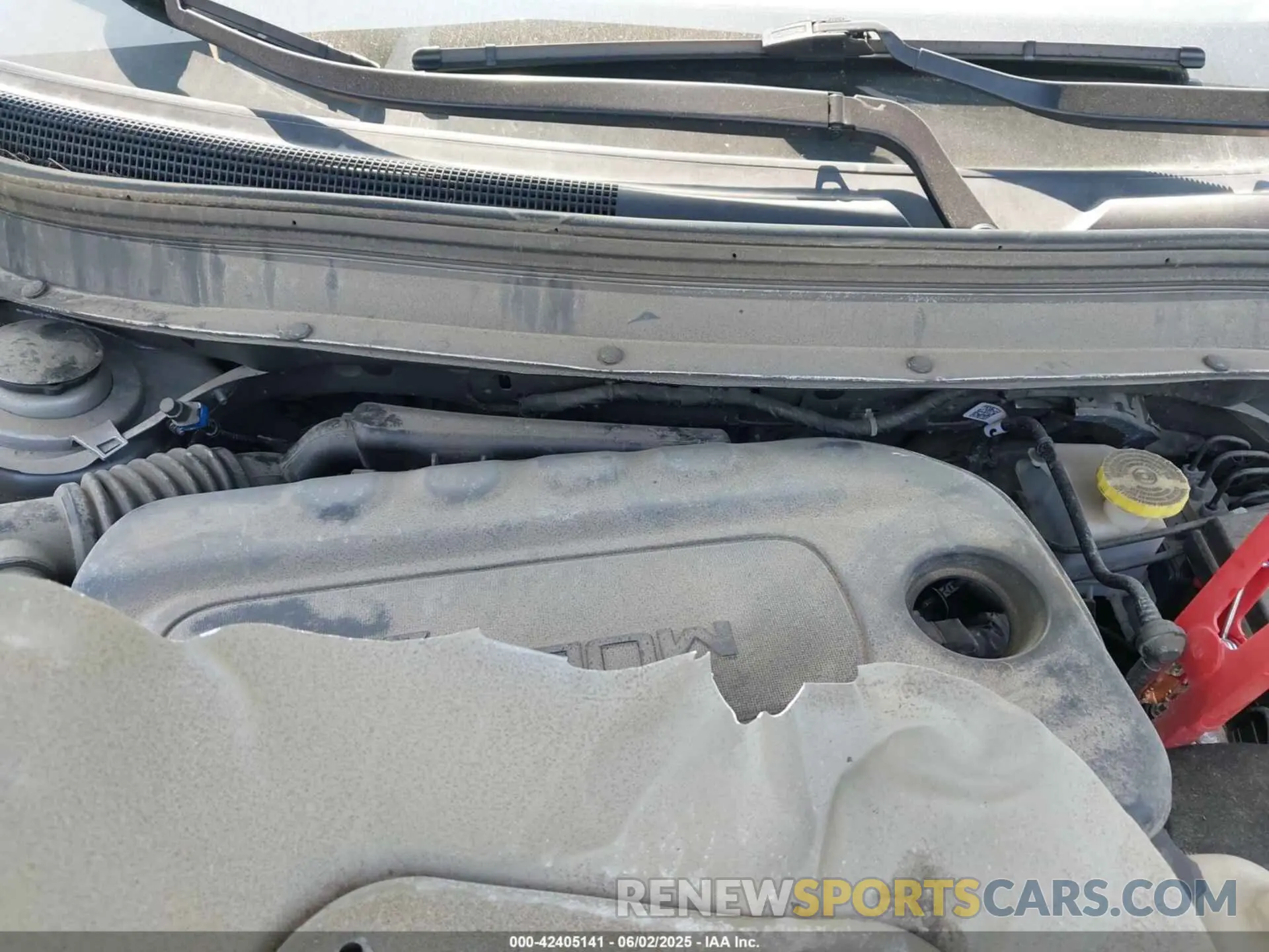 10 Photograph of a damaged car 1C4PJMCB2KD394337 JEEP CHEROKEE 2019