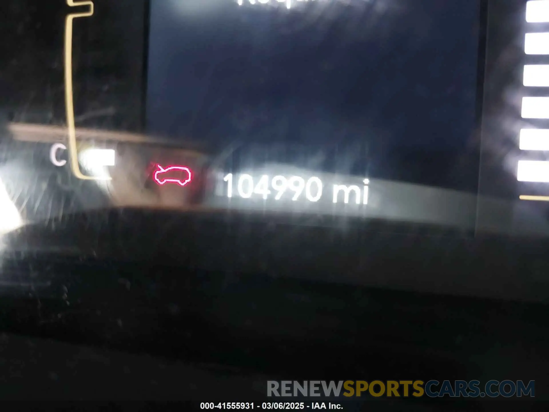 16 Photograph of a damaged car 1C4PJMCB2KD473832 JEEP CHEROKEE 2019