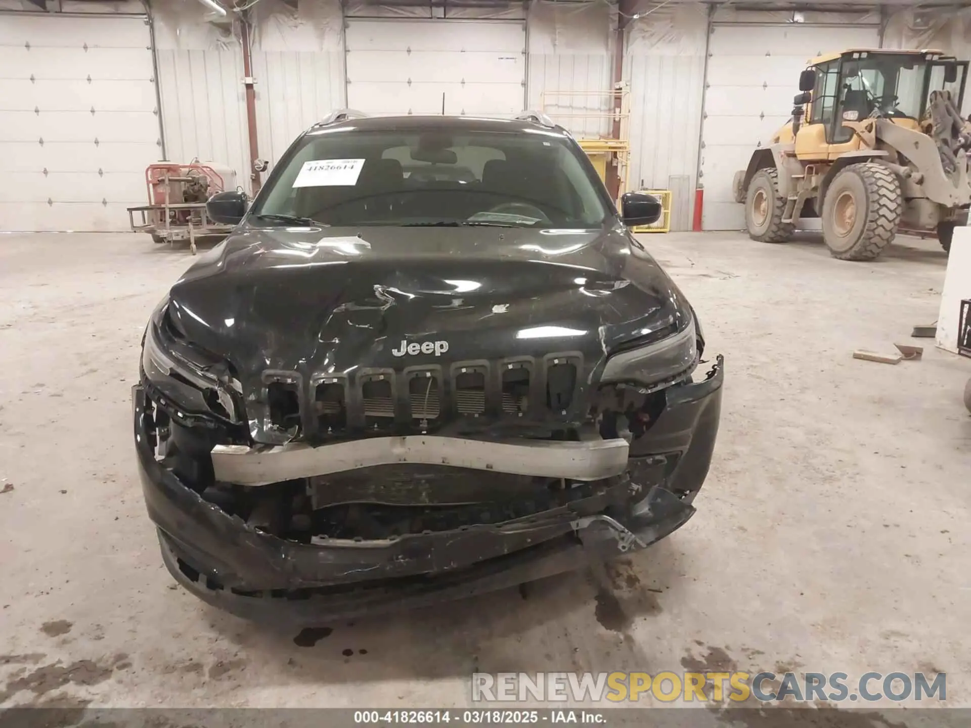 12 Photograph of a damaged car 1C4PJMCX6KD218841 JEEP CHEROKEE 2019