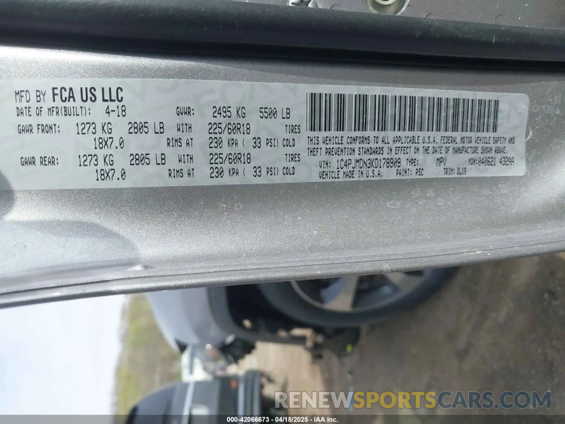 9 Photograph of a damaged car 1C4PJMDN3KD178909 JEEP CHEROKEE 2019