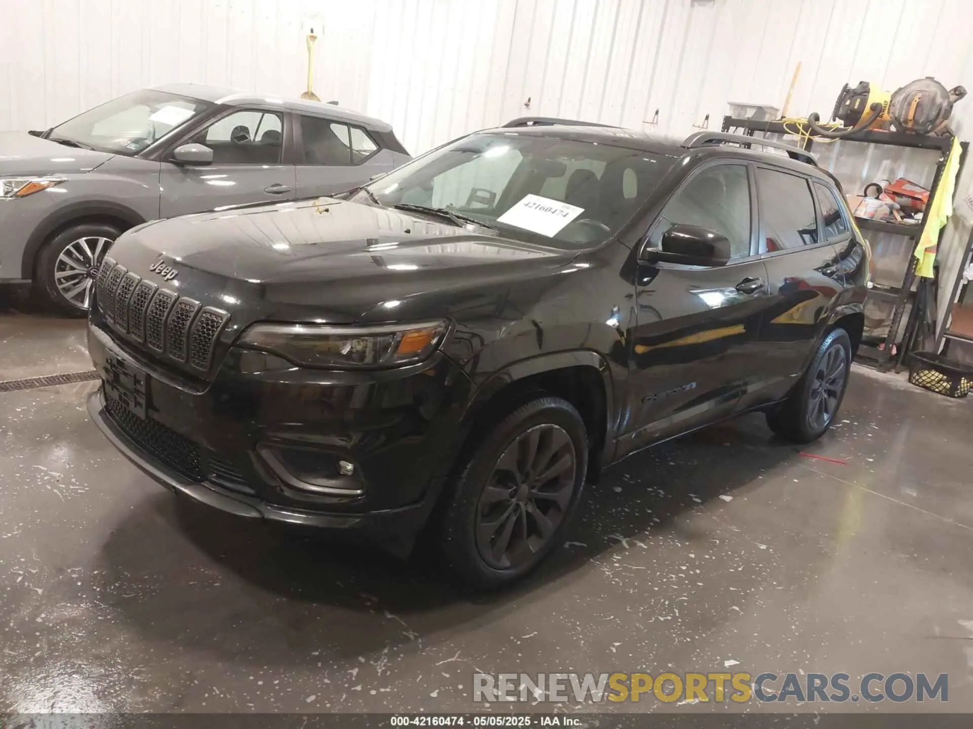2 Photograph of a damaged car 1C4PJMDN3KD343910 JEEP CHEROKEE 2019