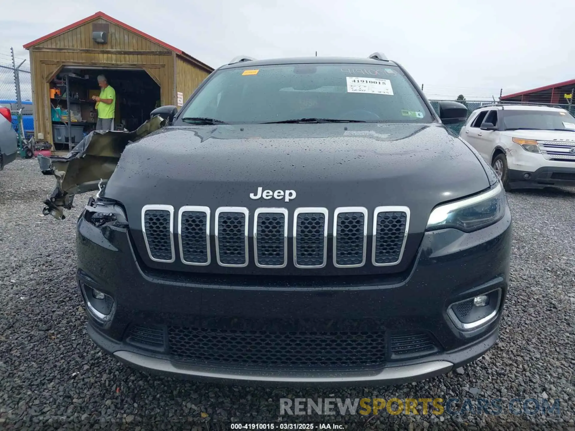 13 Photograph of a damaged car 1C4PJMDX0KD259805 JEEP CHEROKEE 2019