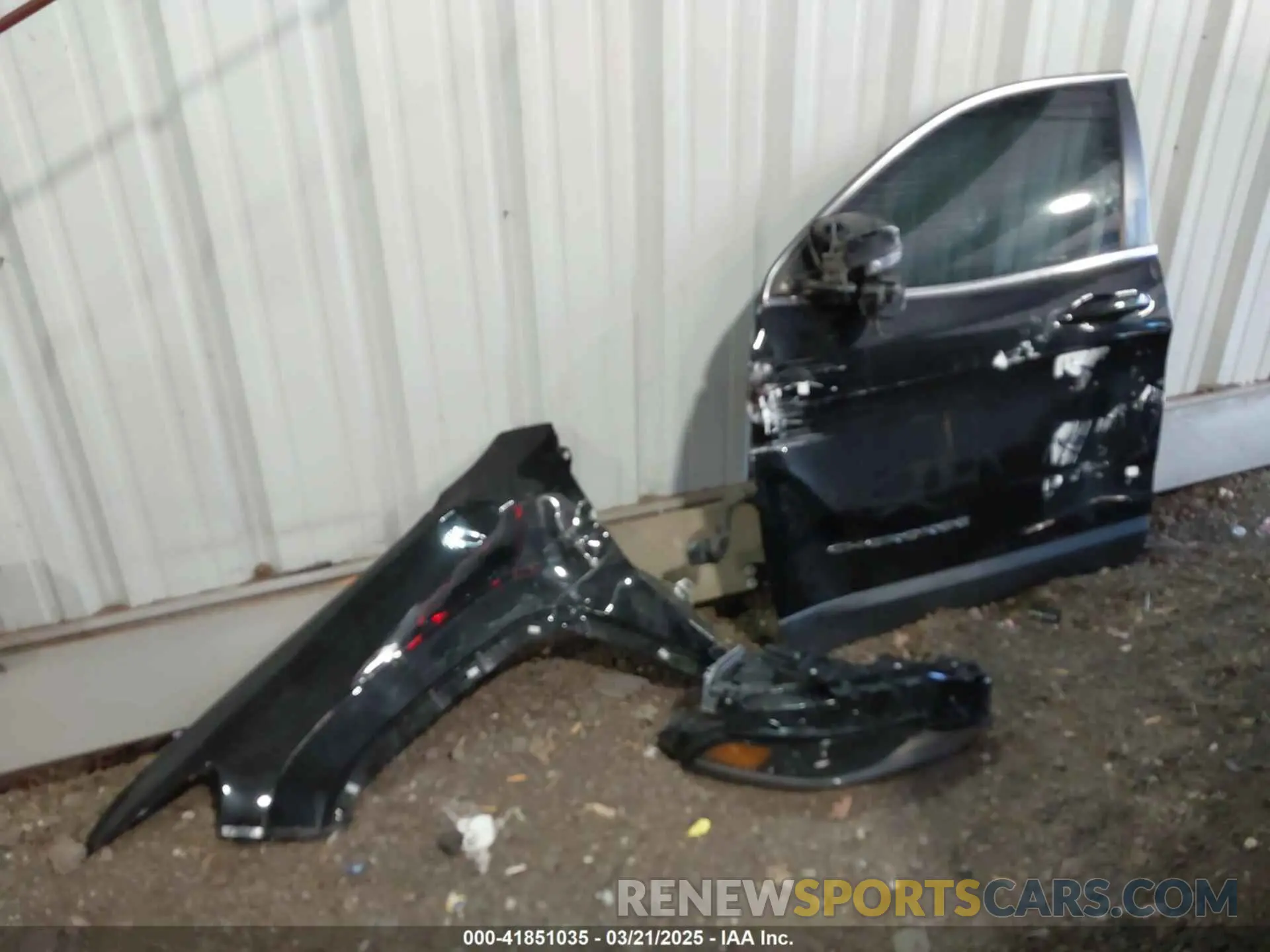 12 Photograph of a damaged car 1C4PJMDX0KD426602 JEEP CHEROKEE 2019