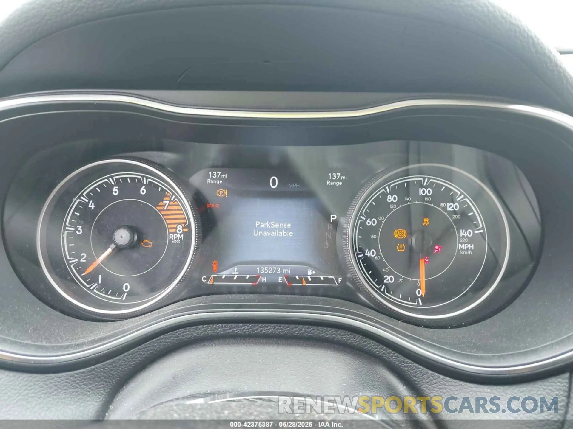 7 Photograph of a damaged car 1C4PJMDX1KD282154 JEEP CHEROKEE 2019