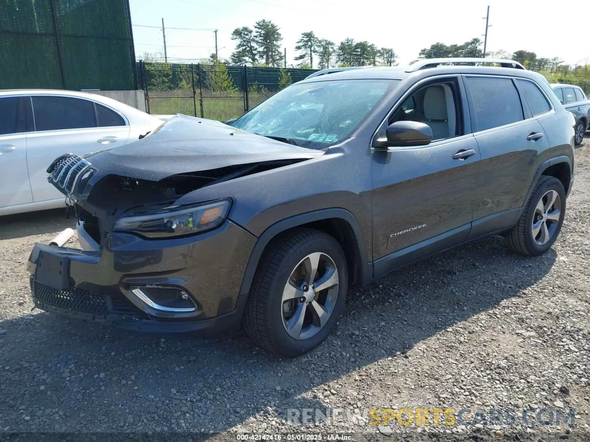 2 Photograph of a damaged car 1C4PJMDX1KD356852 JEEP CHEROKEE 2019