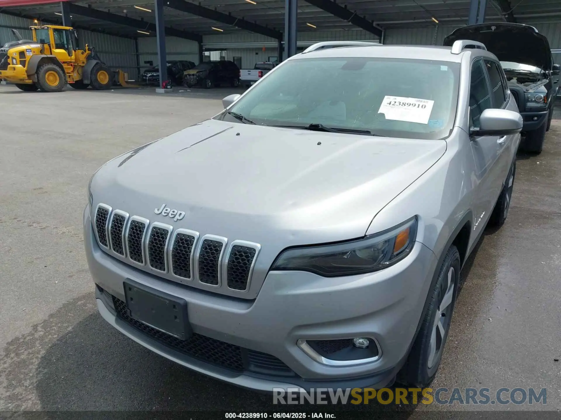 6 Photograph of a damaged car 1C4PJMDX1KD437169 JEEP CHEROKEE 2019