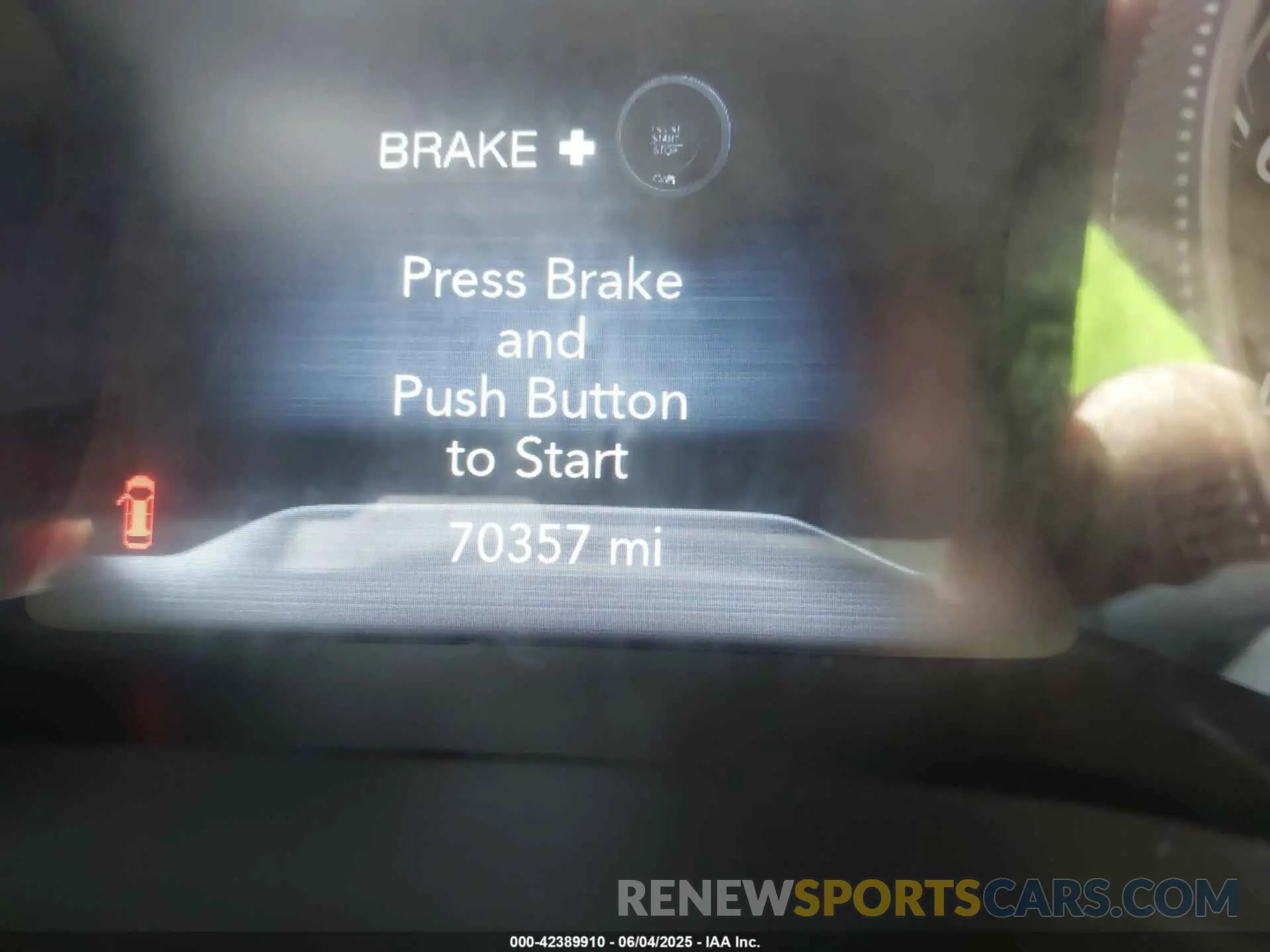 7 Photograph of a damaged car 1C4PJMDX1KD437169 JEEP CHEROKEE 2019