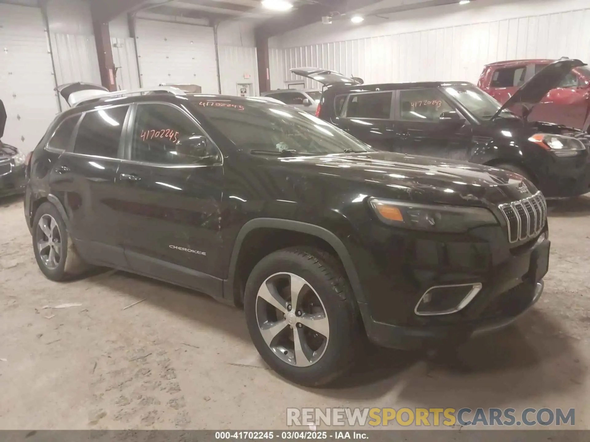 1 Photograph of a damaged car 1C4PJMDX2KD400146 JEEP CHEROKEE 2019