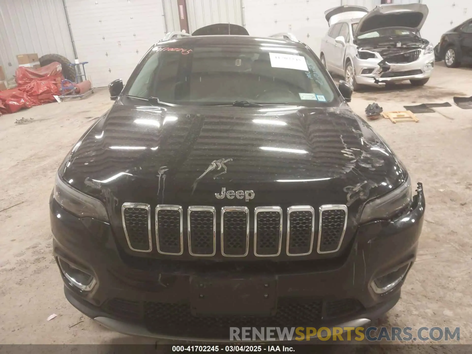 12 Photograph of a damaged car 1C4PJMDX2KD400146 JEEP CHEROKEE 2019