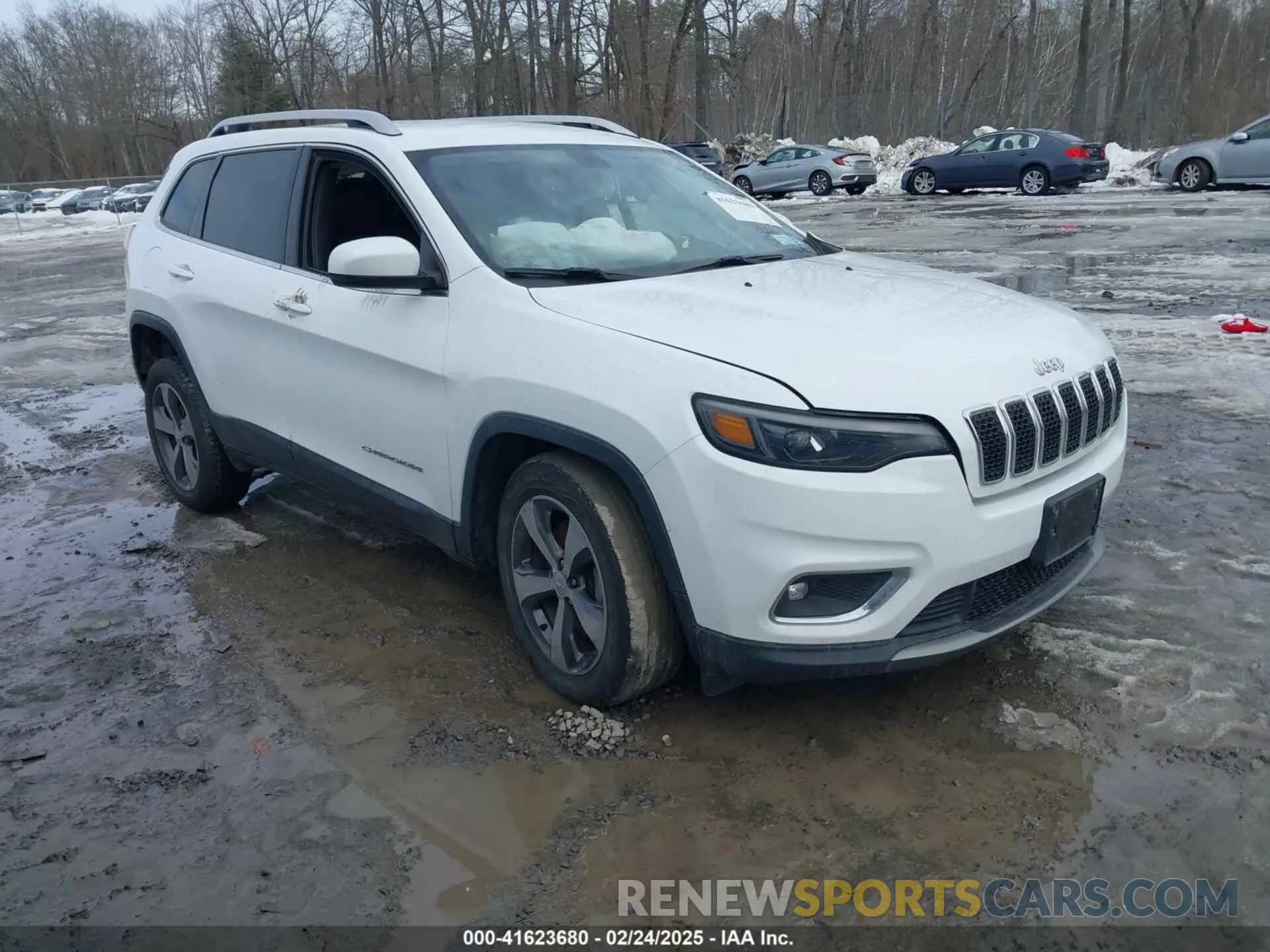 1 Photograph of a damaged car 1C4PJMDX3KD441353 JEEP CHEROKEE 2019