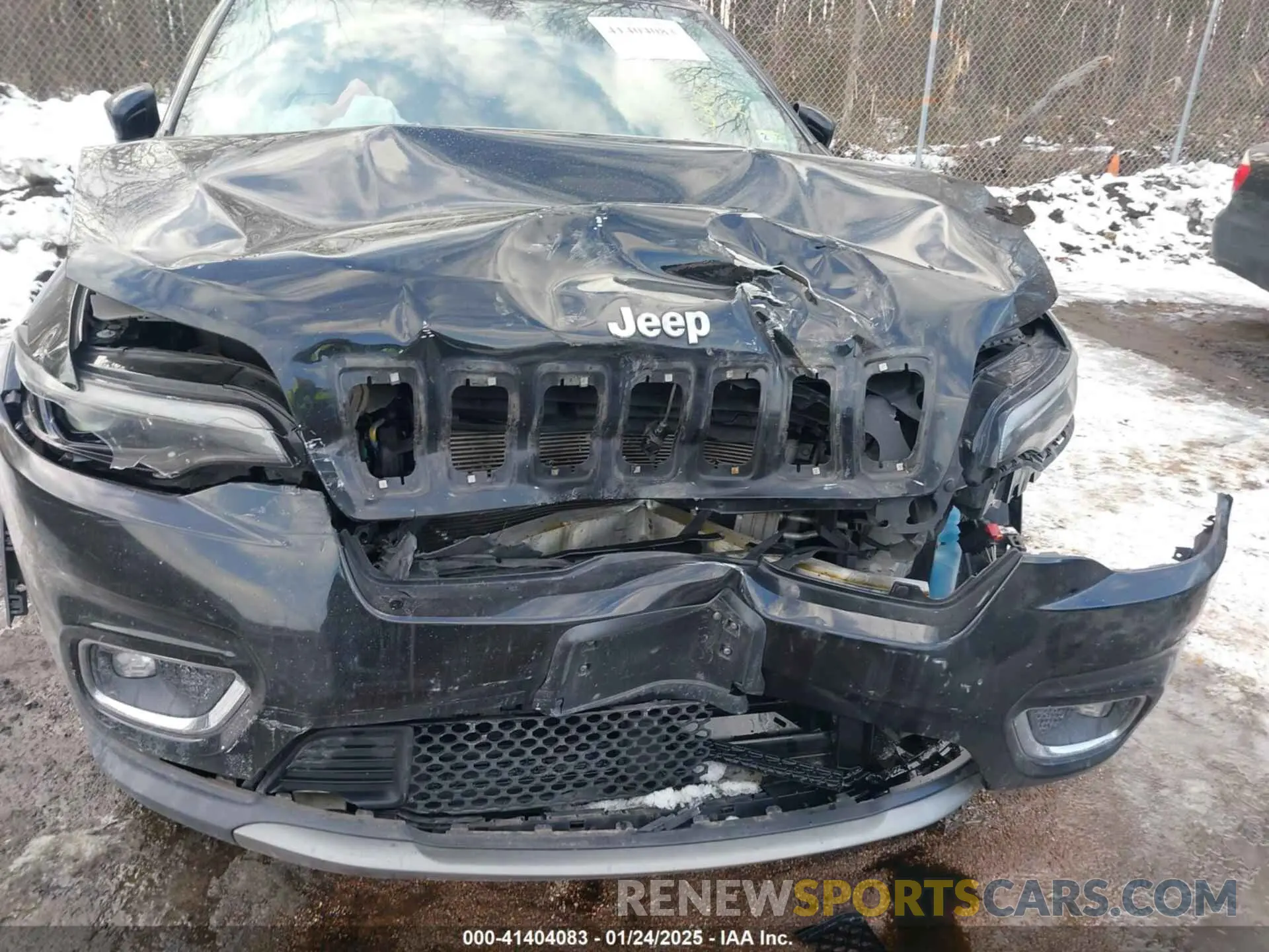 6 Photograph of a damaged car 1C4PJMDX4KD303952 JEEP CHEROKEE 2019
