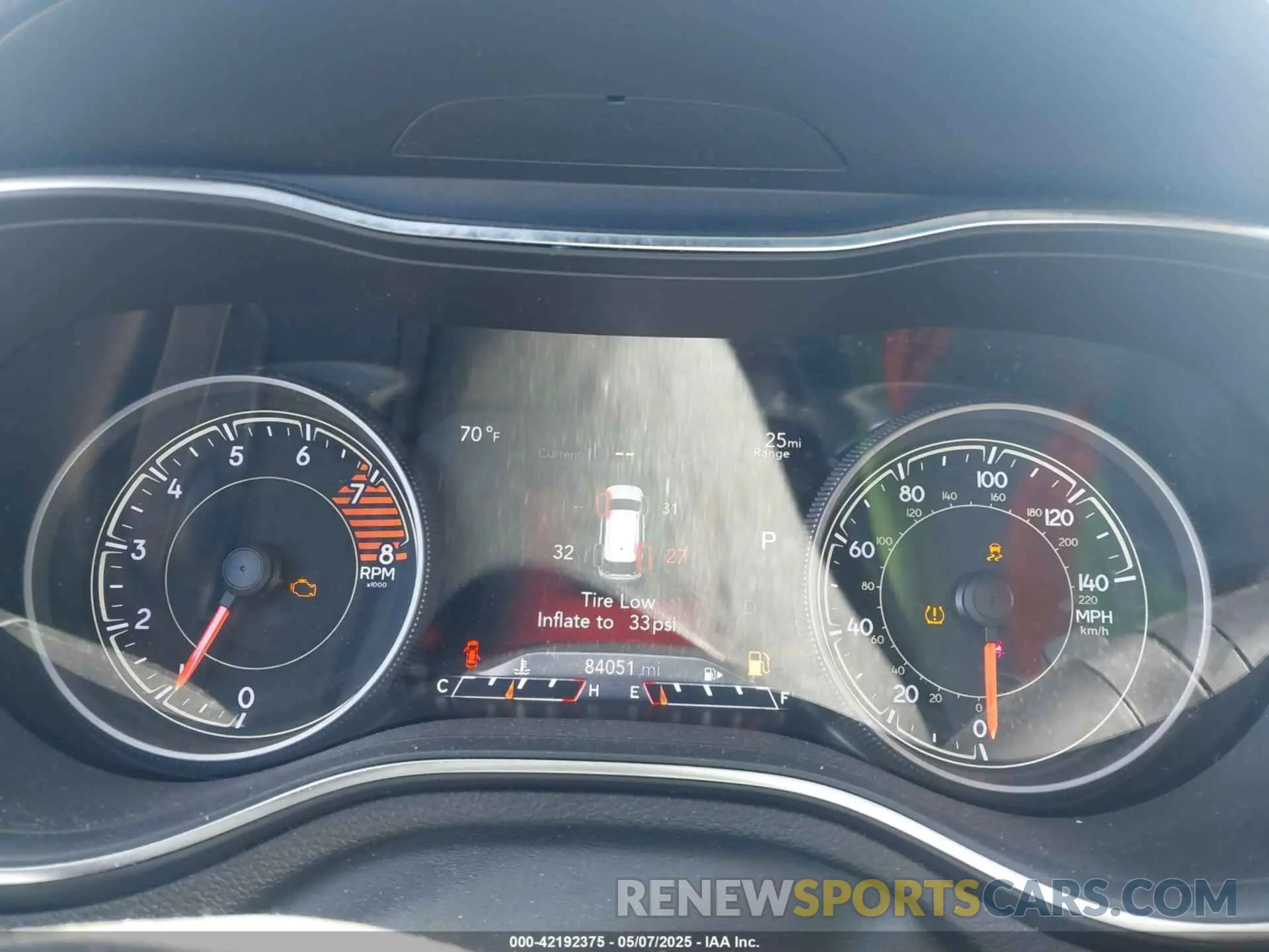 7 Photograph of a damaged car 1C4PJMDX5KD157237 JEEP CHEROKEE 2019