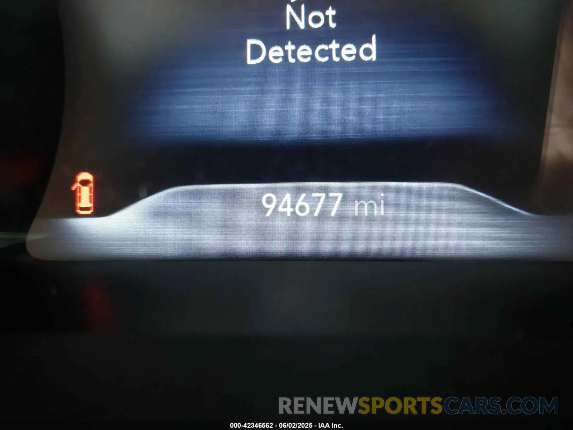 14 Photograph of a damaged car 1C4PJMDX5KD200135 JEEP CHEROKEE 2019