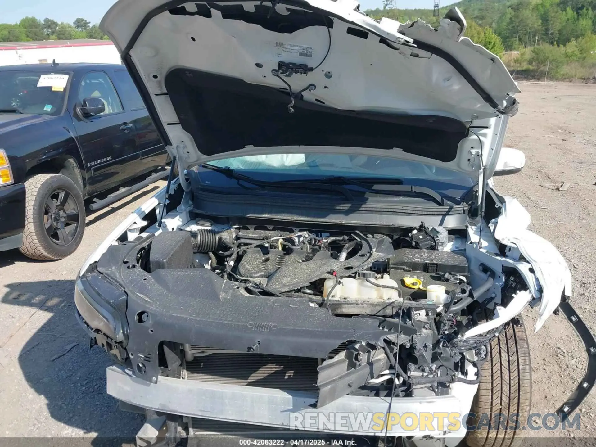 10 Photograph of a damaged car 1C4PJMDX5KD305788 JEEP CHEROKEE 2019