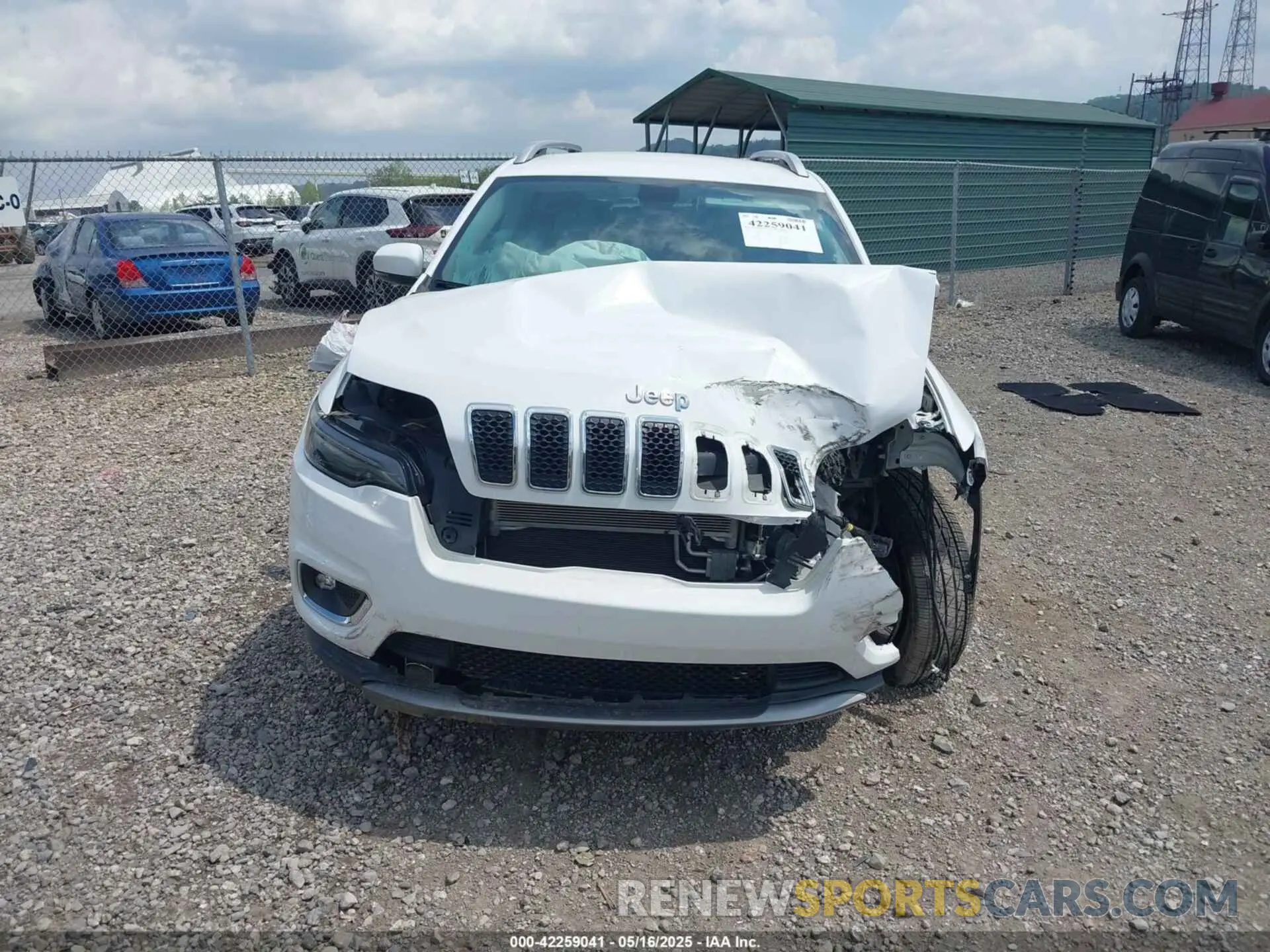 13 Photograph of a damaged car 1C4PJMDX5KD344073 JEEP CHEROKEE 2019