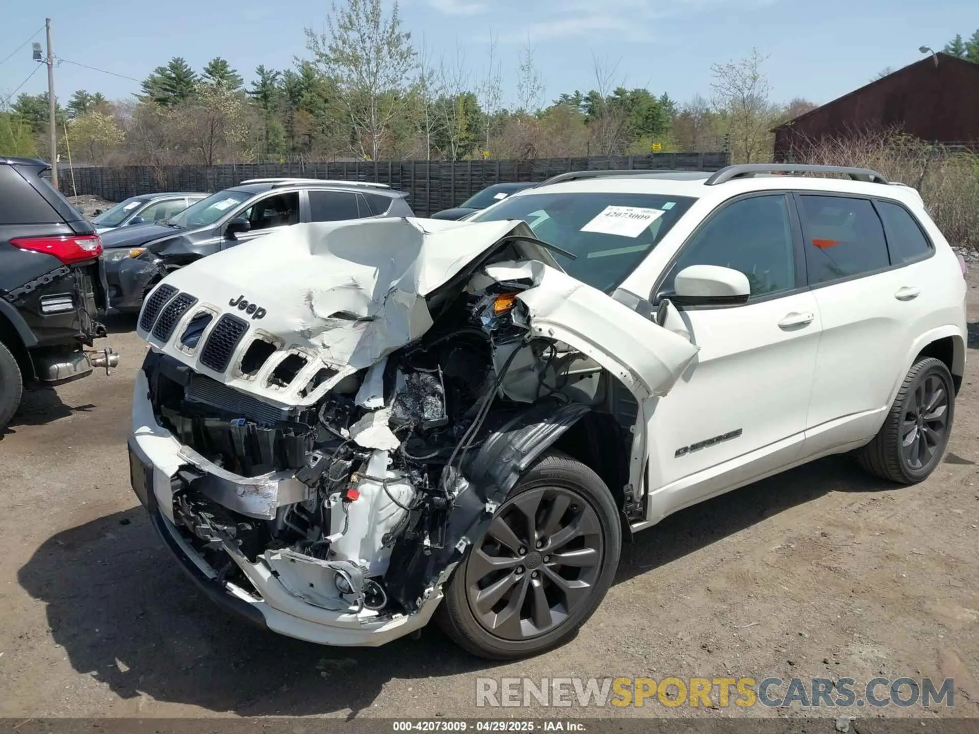2 Photograph of a damaged car 1C4PJMDX5KD451379 JEEP CHEROKEE 2019