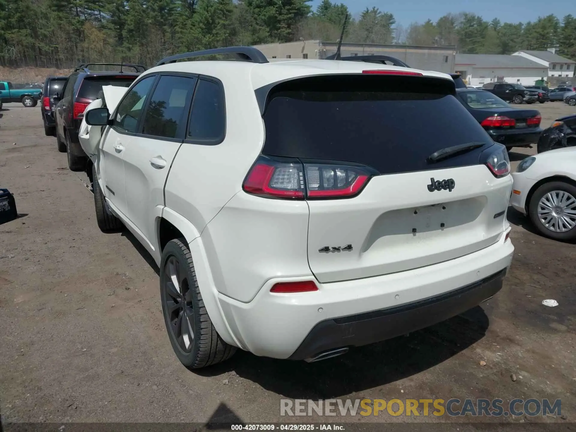3 Photograph of a damaged car 1C4PJMDX5KD451379 JEEP CHEROKEE 2019