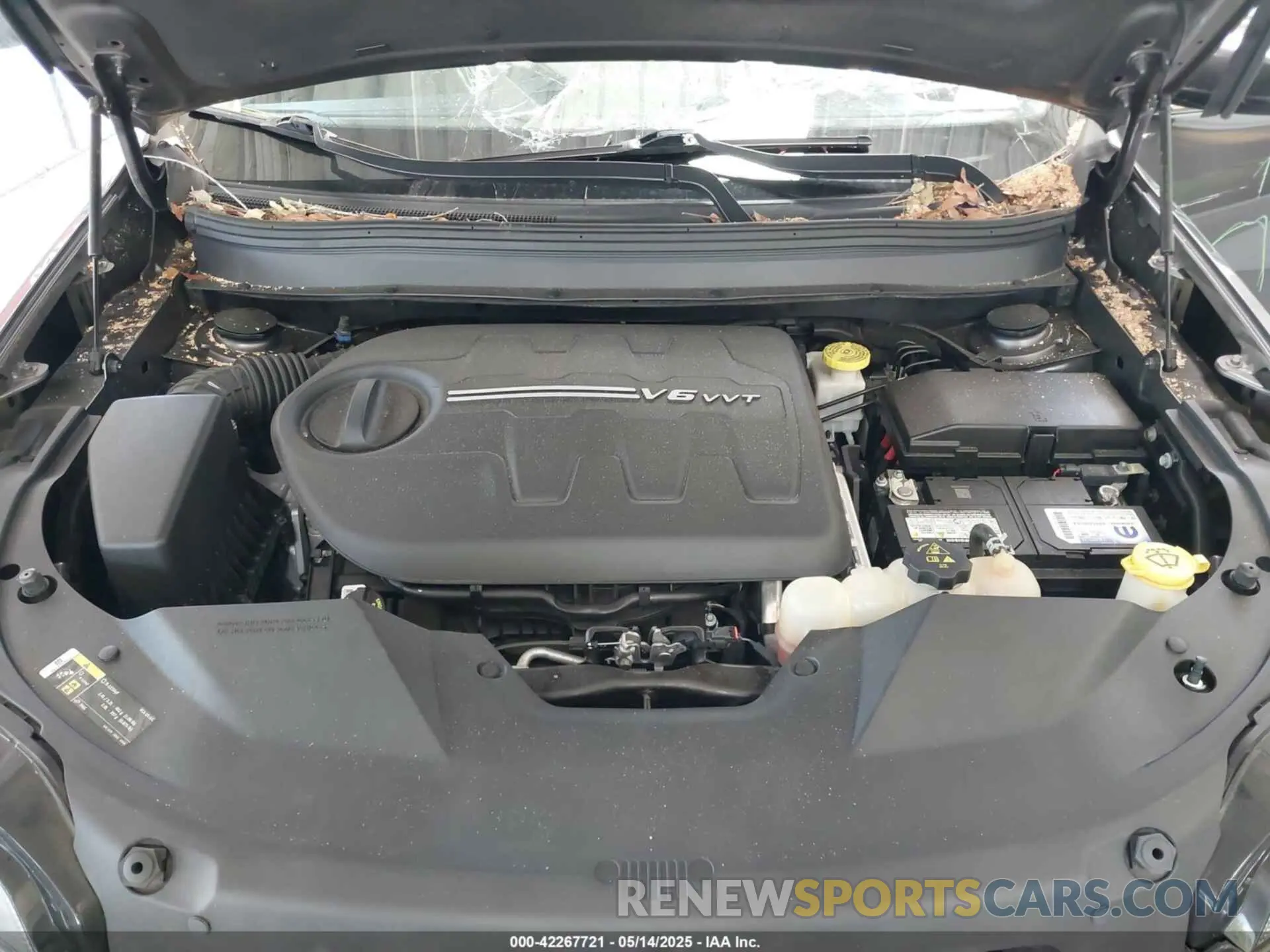 10 Photograph of a damaged car 1C4PJMDX6KD303225 JEEP CHEROKEE 2019