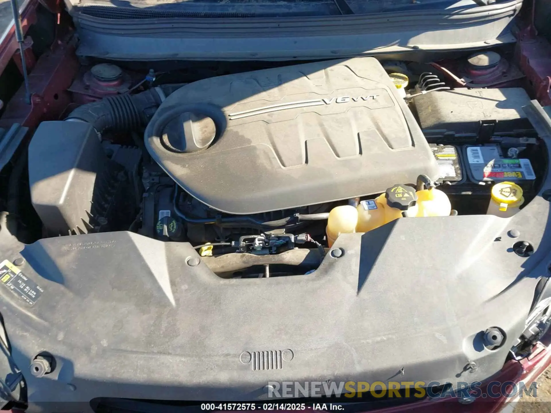 10 Photograph of a damaged car 1C4PJMDX6KD337276 JEEP CHEROKEE 2019