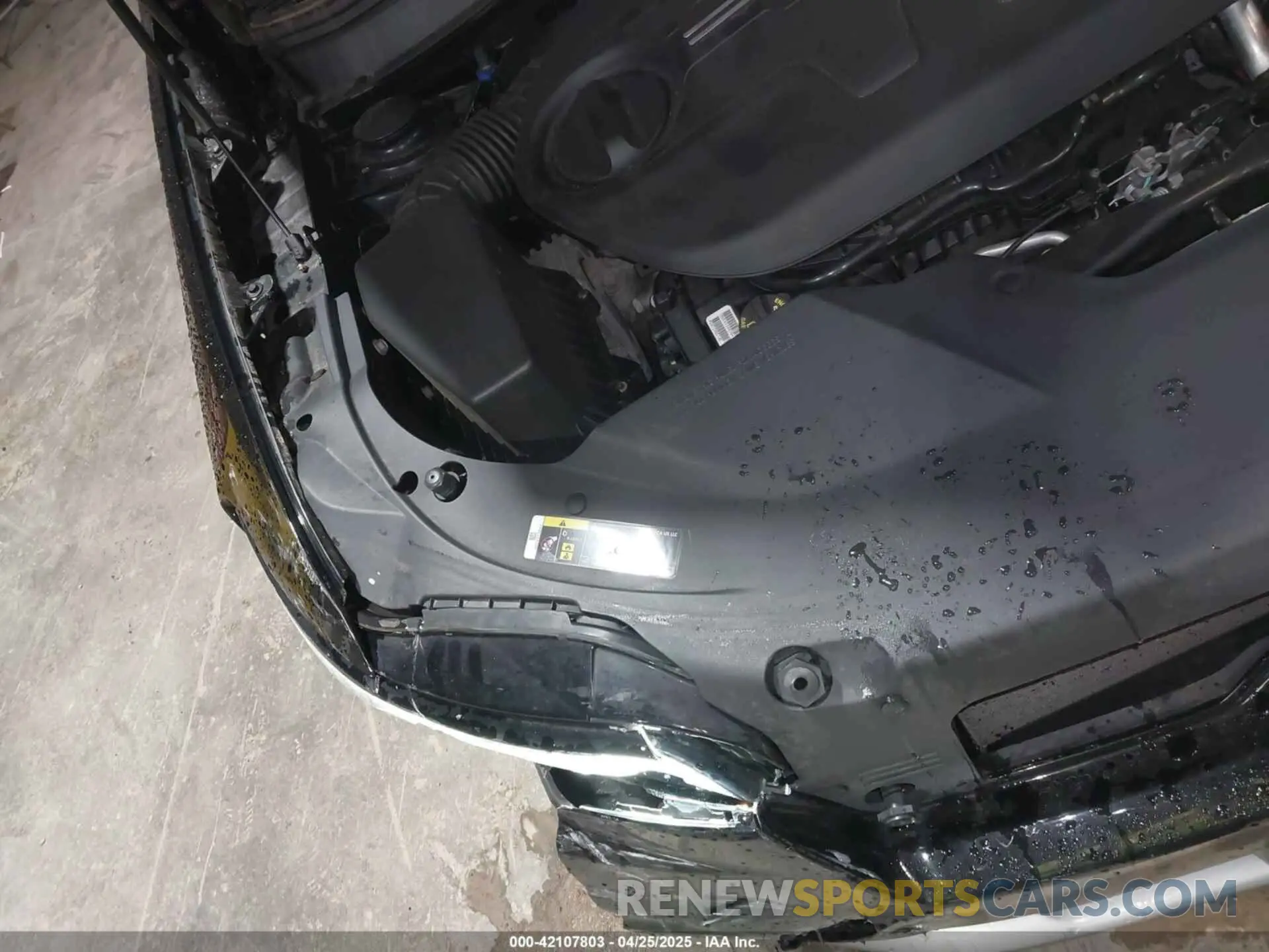 6 Photograph of a damaged car 1C4PJMDX6KD427429 JEEP CHEROKEE 2019