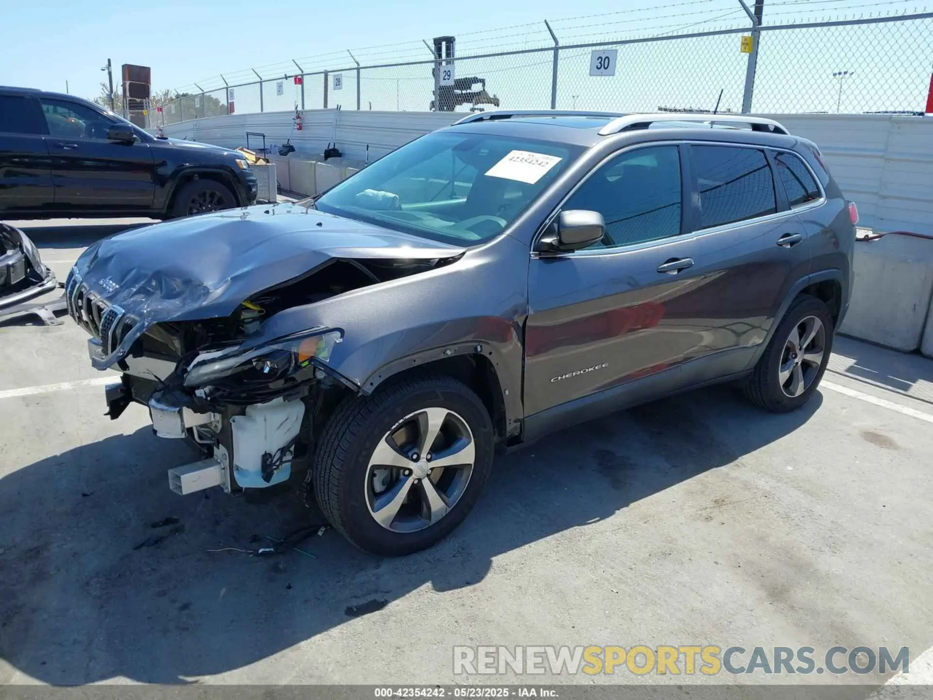 2 Photograph of a damaged car 1C4PJMDX7KD167722 JEEP CHEROKEE 2019