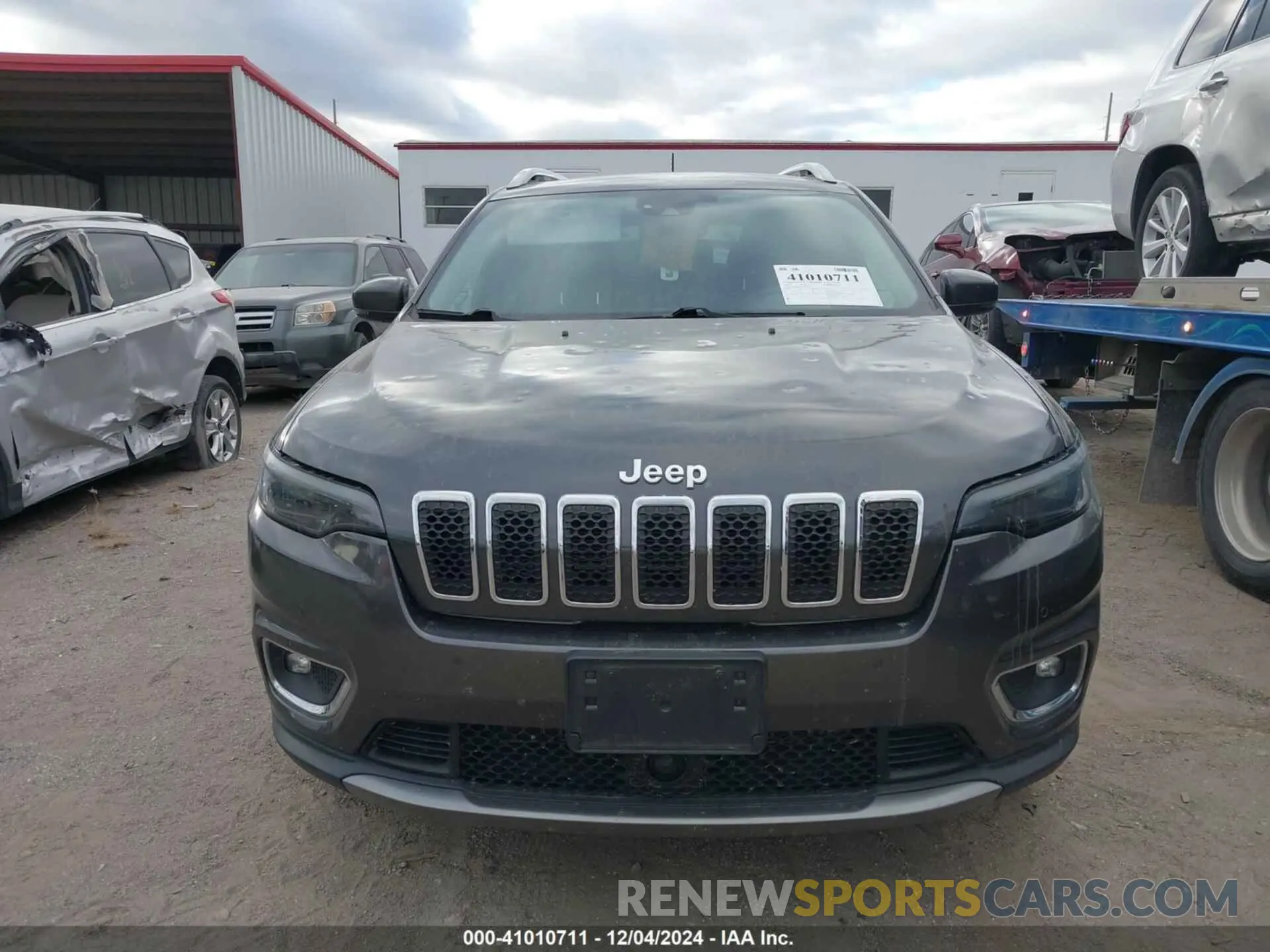 12 Photograph of a damaged car 1C4PJMDX7KD323421 JEEP CHEROKEE 2019