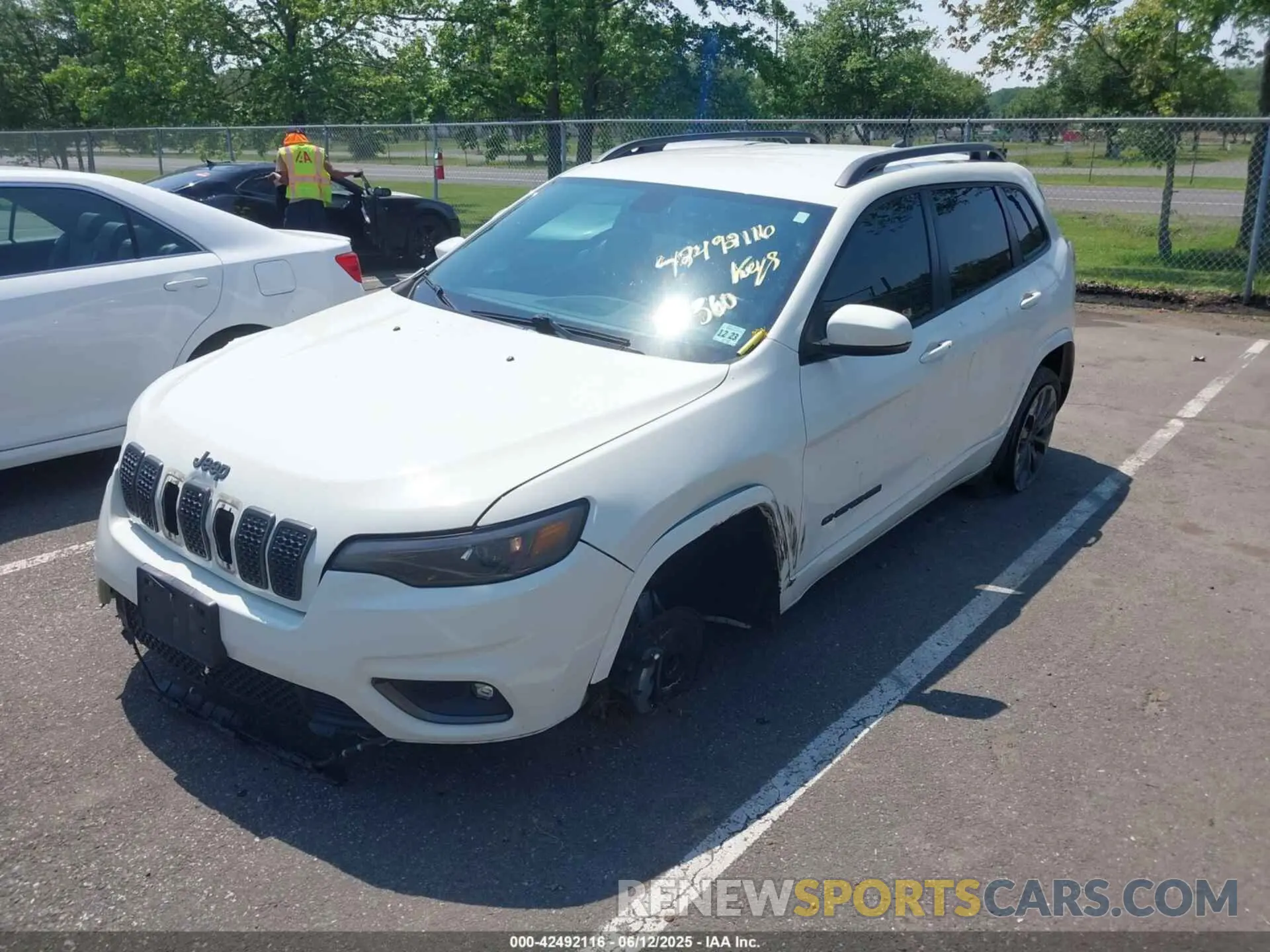 6 Photograph of a damaged car 1C4PJMDX7KD371114 JEEP CHEROKEE 2019