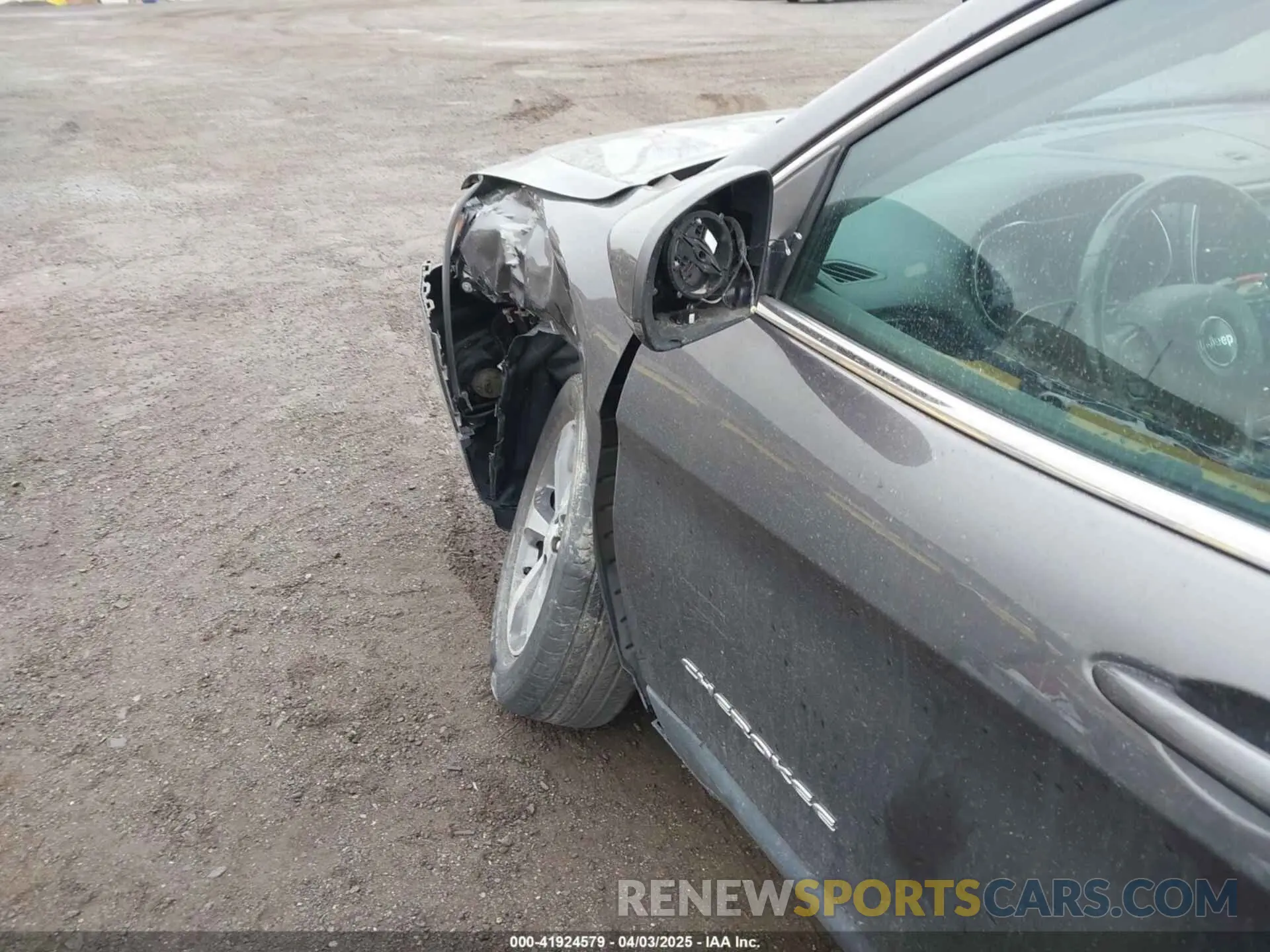 6 Photograph of a damaged car 1C4PJMDX8KD276481 JEEP CHEROKEE 2019
