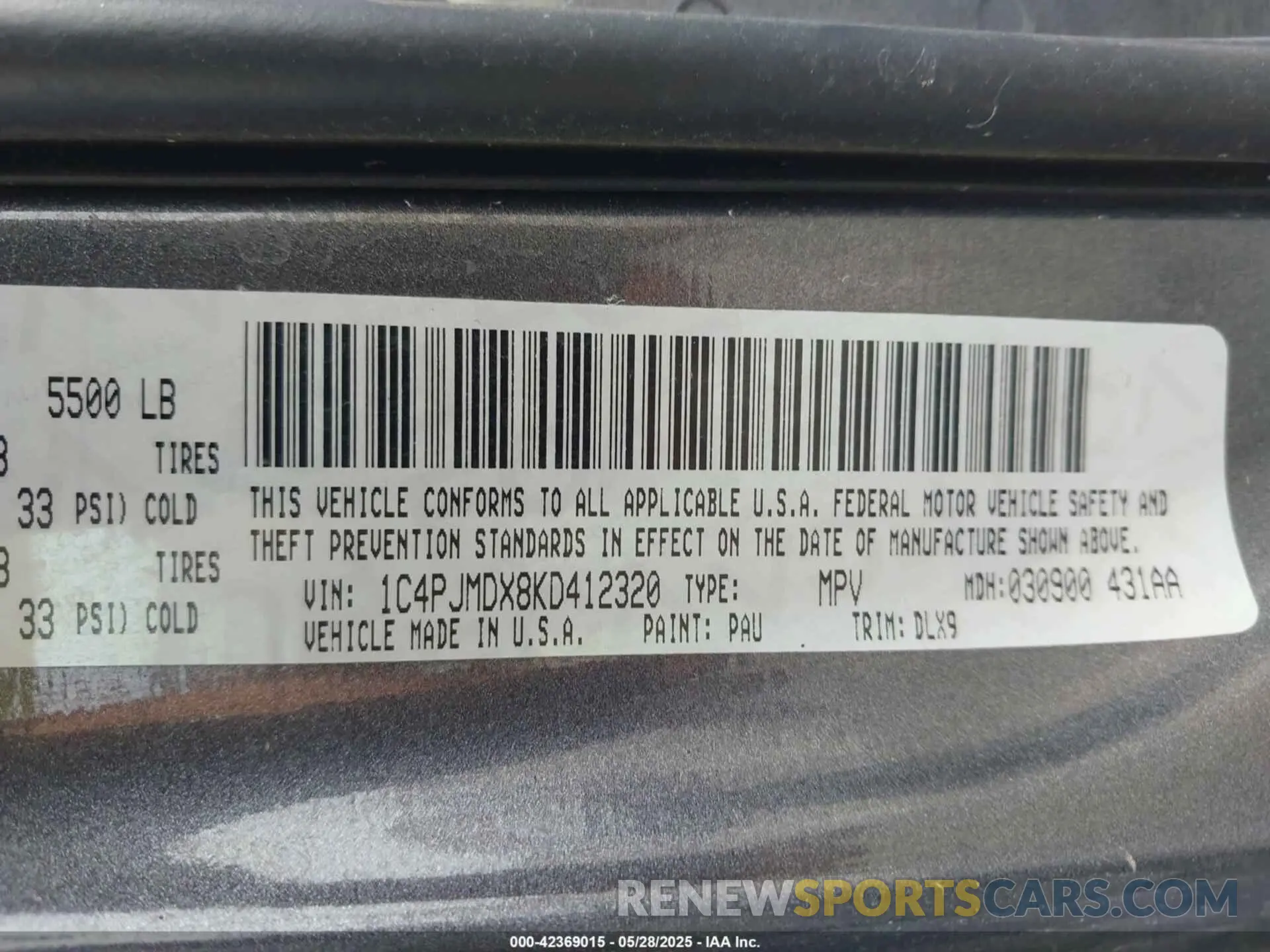 9 Photograph of a damaged car 1C4PJMDX8KD412320 JEEP CHEROKEE 2019