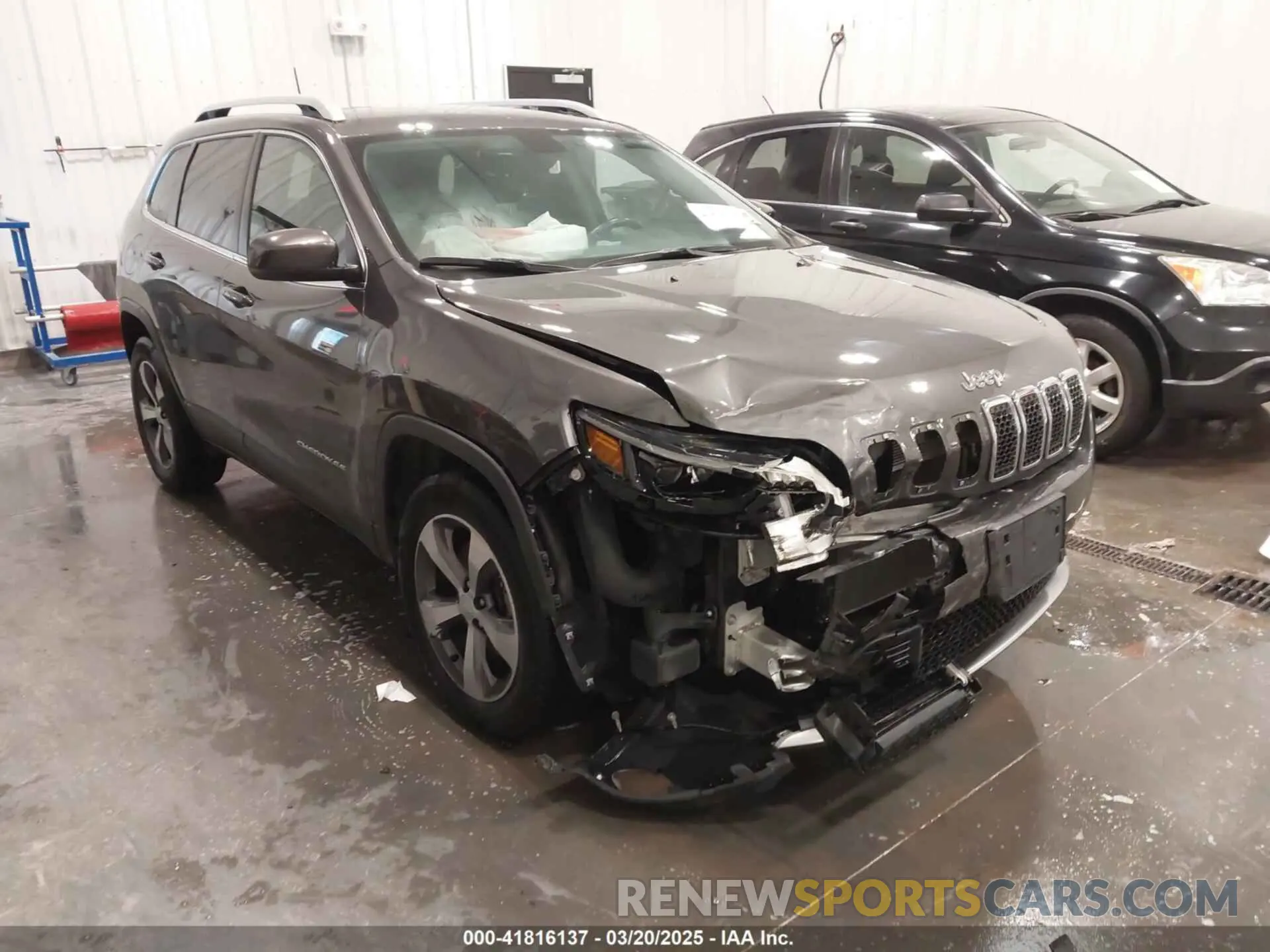 6 Photograph of a damaged car 1C4PJMDX9KD458707 JEEP CHEROKEE 2019