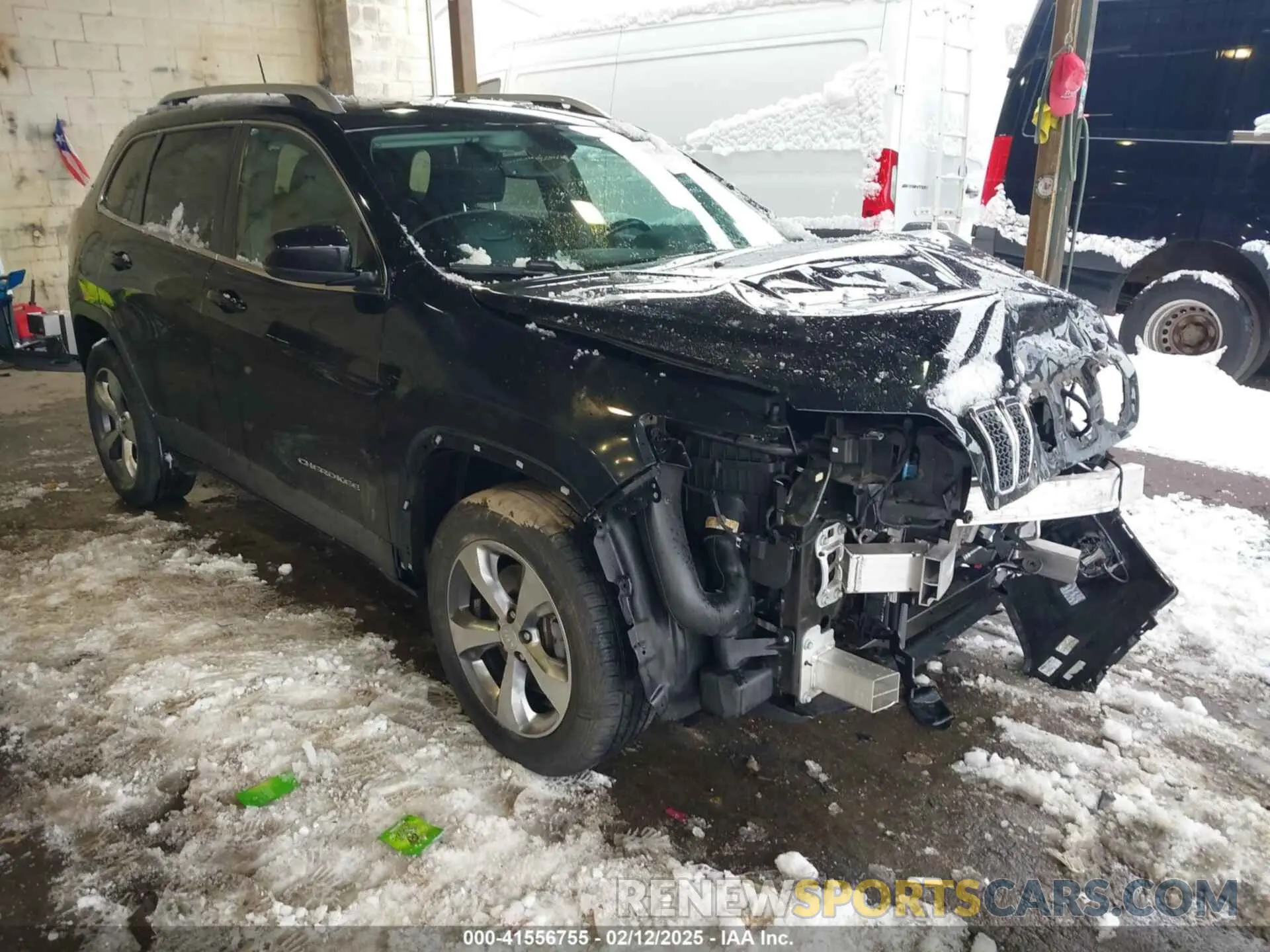 1 Photograph of a damaged car 1C4PJMDX9KD471764 JEEP CHEROKEE 2019