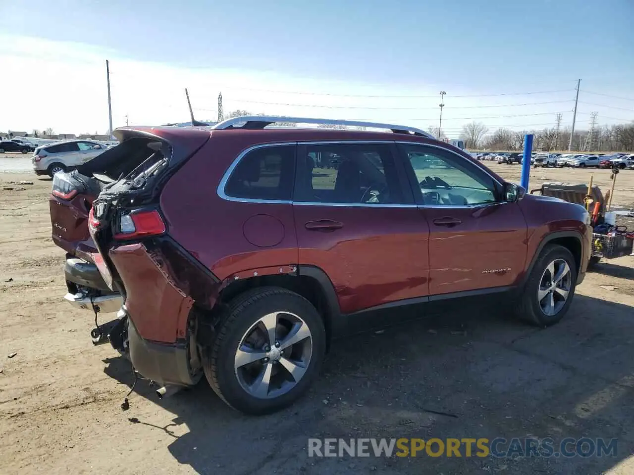 3 Photograph of a damaged car 1C4PJMDXXKD104243 JEEP CHEROKEE 2019