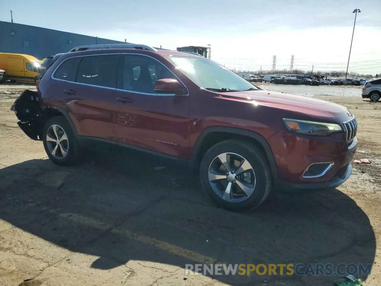 4 Photograph of a damaged car 1C4PJMDXXKD104243 JEEP CHEROKEE 2019