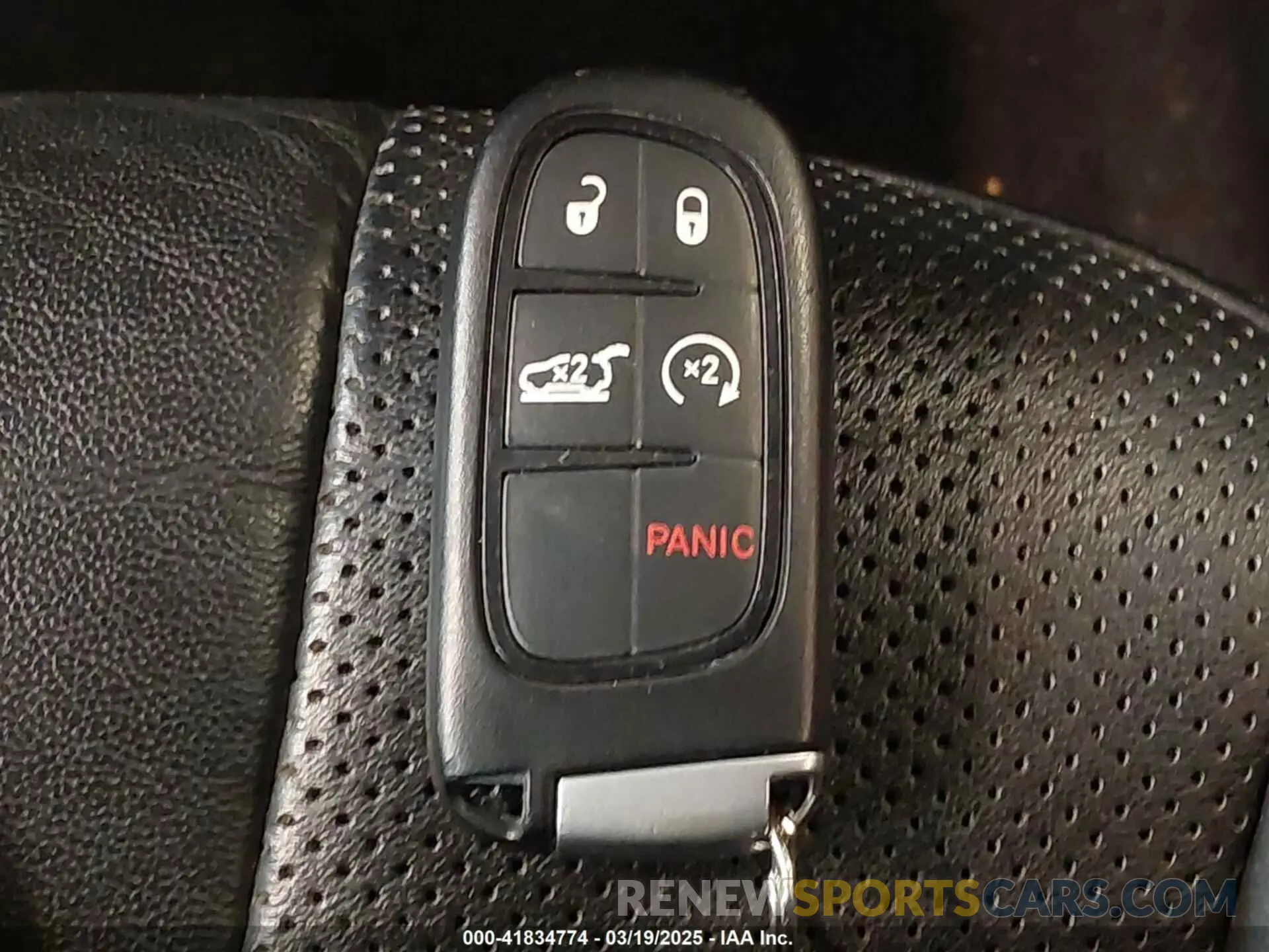 11 Photograph of a damaged car 1C4PJMDXXKD354324 JEEP CHEROKEE 2019