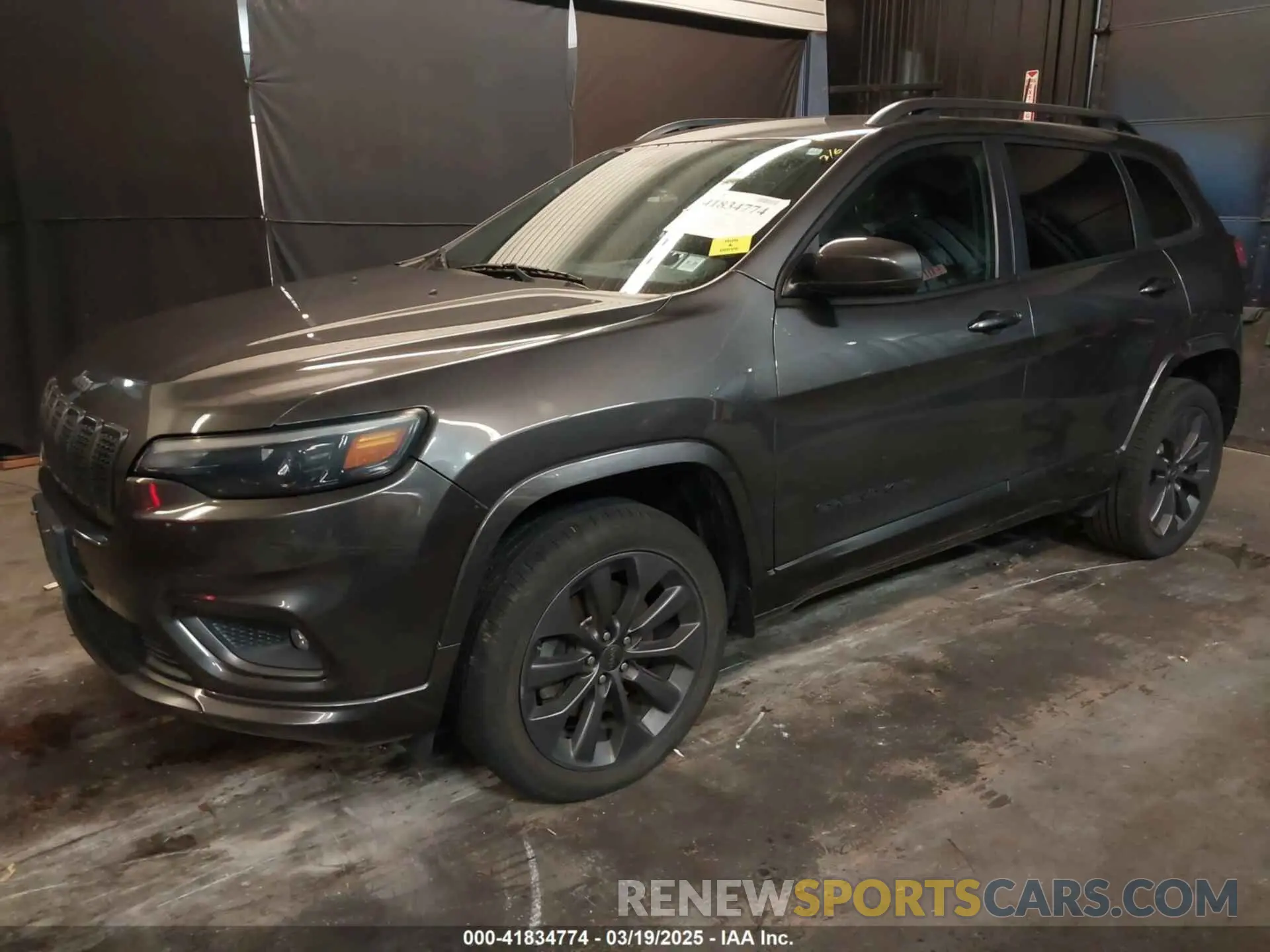 2 Photograph of a damaged car 1C4PJMDXXKD354324 JEEP CHEROKEE 2019