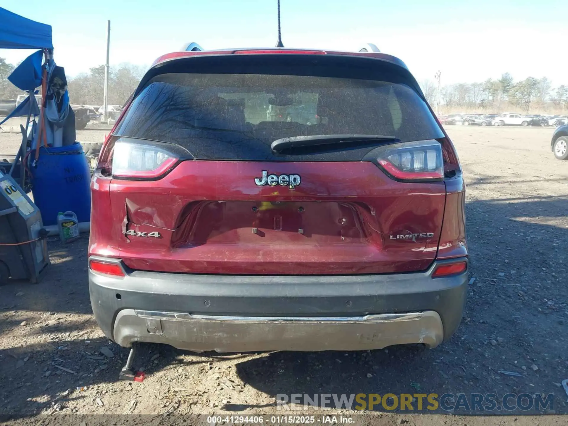 16 Photograph of a damaged car 1C4PJMDXXKD417177 JEEP CHEROKEE 2019